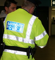 Dublinas lidostā nepietiek imigrācijas ierēdņu