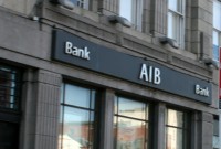 Divas lielākās Īrijas bankas iztur stresa testu