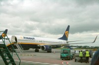 <em>Ryanair</em> ievieš jaunas drošības procedūras