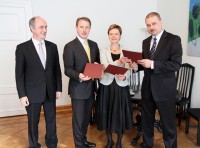 Koordinēti veicinās latviskās identitātes nostiprināšanu