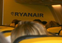 Pretrunīgas ziņas par <em>Ryanair</em>