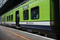 <em>Iarnród Éireann</em> vilcienu vadītāju darbā aicina pieteikties arī sievietes