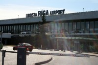 Ieceļojot Latvijā, lidostā 