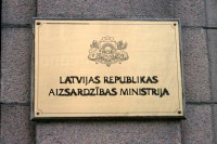 Sagatavots buklets “Kā rīkoties krīzes gadījumā, ja dzīvo ārpus Latvijas”