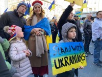Valsts finansiāli atbalstīs mājsaimniecības, kas izmitinās Ukrainas bēgļus