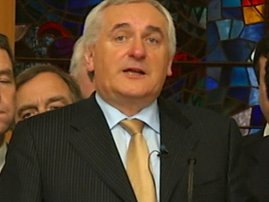 Bertie Ahern atkāpsies no amata.