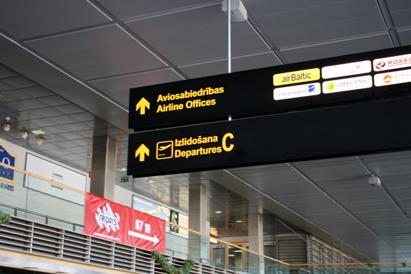Ar tautas skaitīšanas palīdzību noteiks emigrācijas apjomus