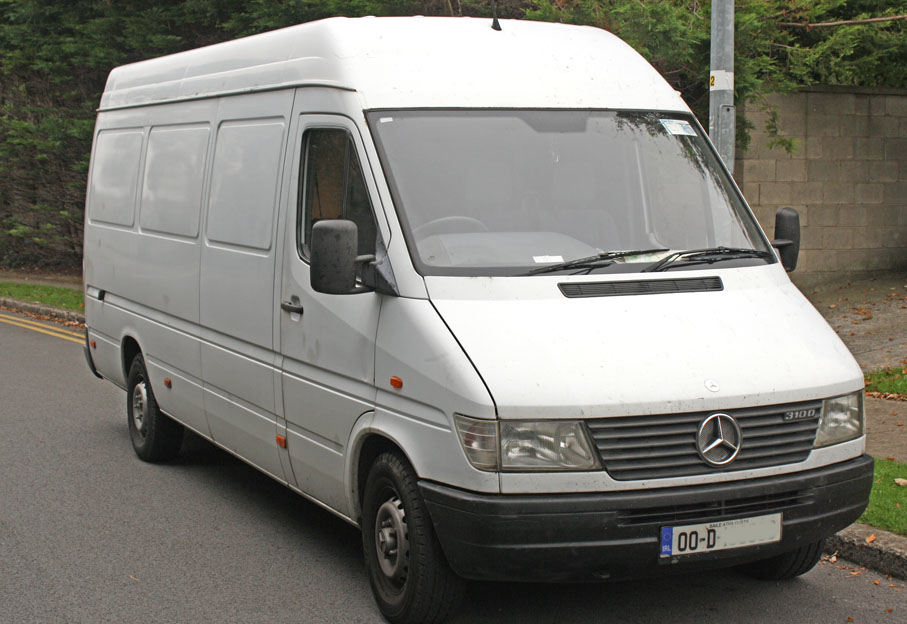Paku pārvadājumi un transporta pakalpojumi