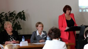 IMG_928444