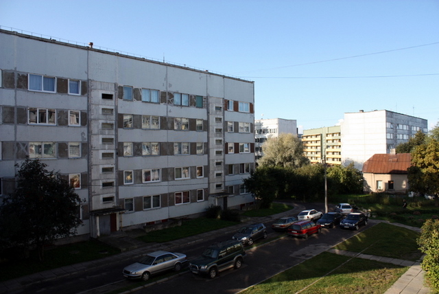 Atvieglos pirmā mājokļa iegādes iespēju ģimenēm ar bērniem
