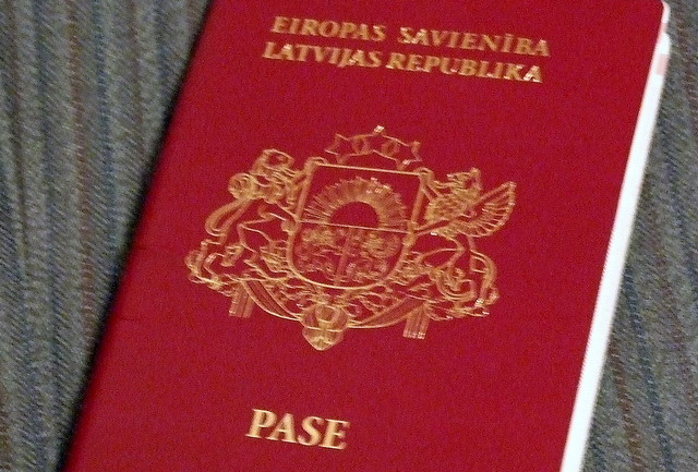 Līdz 27. novembrim iespējams pieteikties konsulāro pakalpojumu saņemšanai Limerikā un Korkā