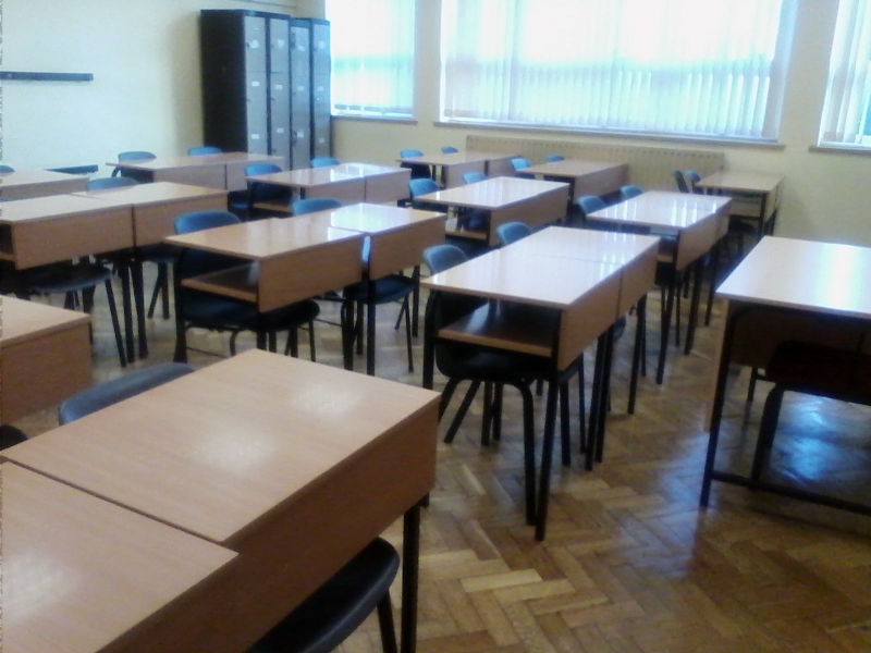 Ar 1.martu pakāpeniski atvērs skolas