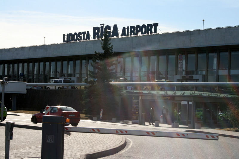 Lidosta “Rīga” nodrošina testēšanas iespēju ielidojošiem pasažieriem