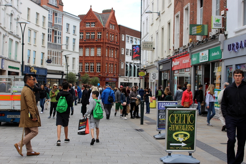 Temple Bar ierindots trešajā vietā pasaules “tūristu slazdu” topā